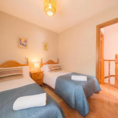Ordesa Family Downtown & Relaxation Casa Domingo بيت للعطل *